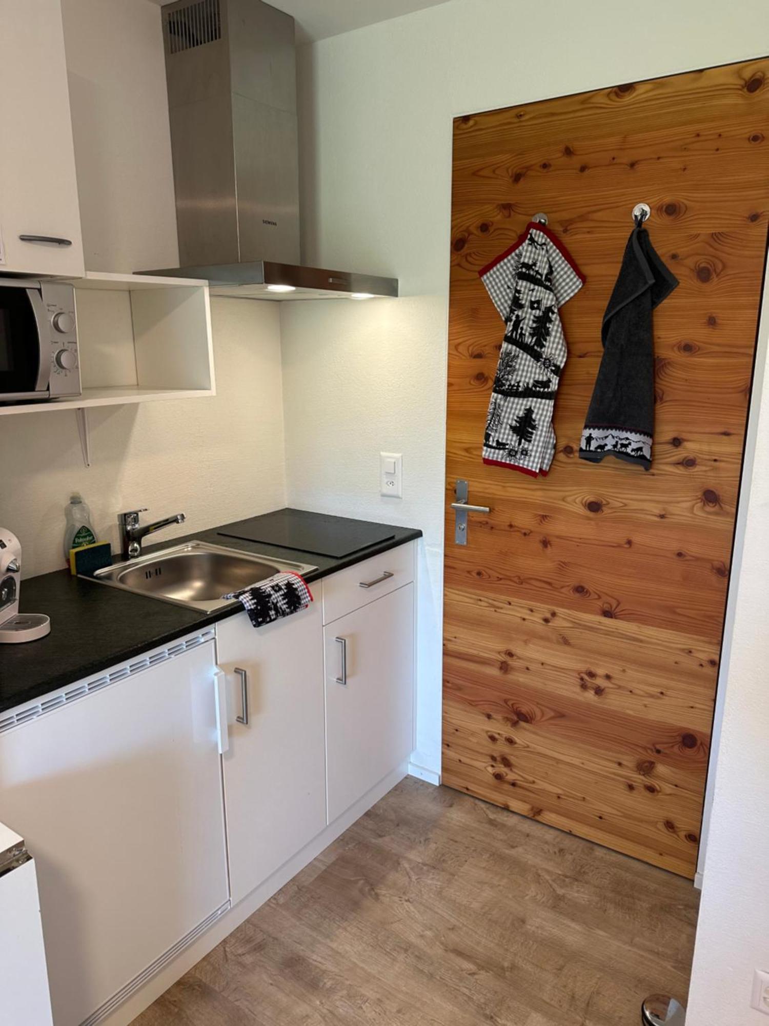 Kleines Aber Feines Studio Zuoz Buitenkant foto